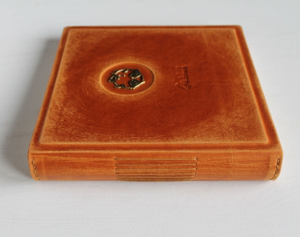 Gästebuch - Album "Familie", im Vintage Look, cognacbraun, groß